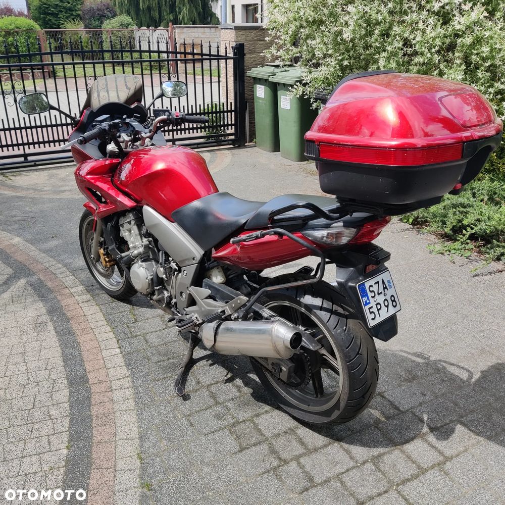 Honda CBF - 4