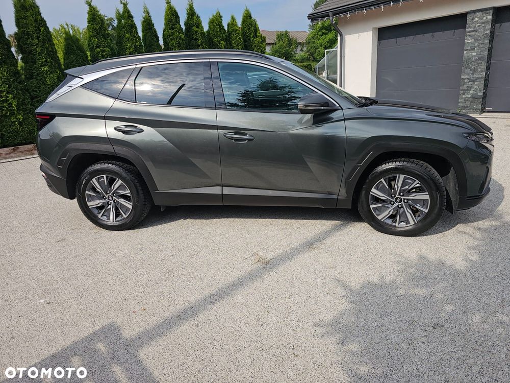 Hyundai Tucson 1.6 T-GDi HEV Executive 4WD - 11