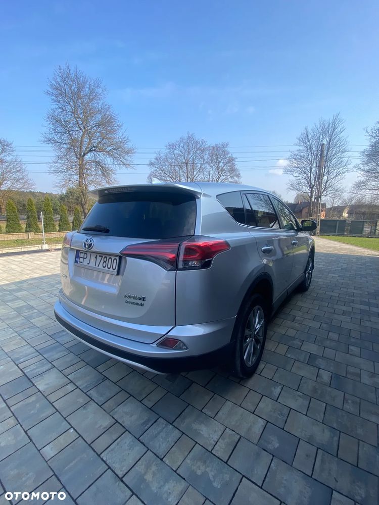 Toyota RAV4 Hybrid Premium 4x2 - 2