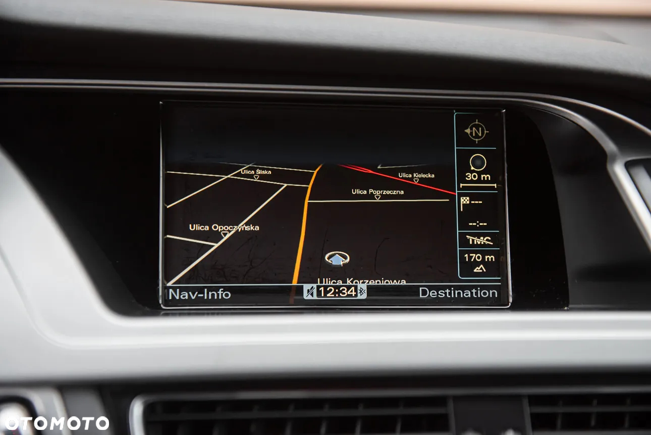 Audi A4 2.0 TFSI Quattro Line S tronic - 23
