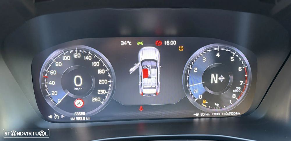 Volvo XC 40 1.5 T3 R-Design Tech Edition - 20