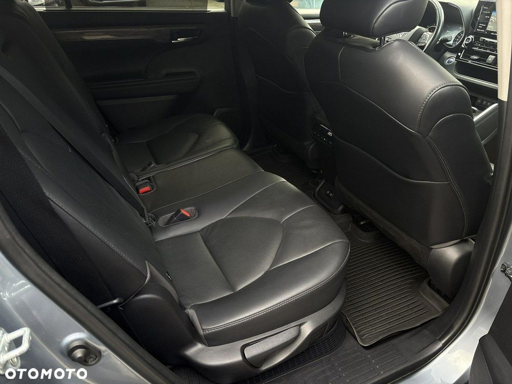 Toyota Highlander - 14