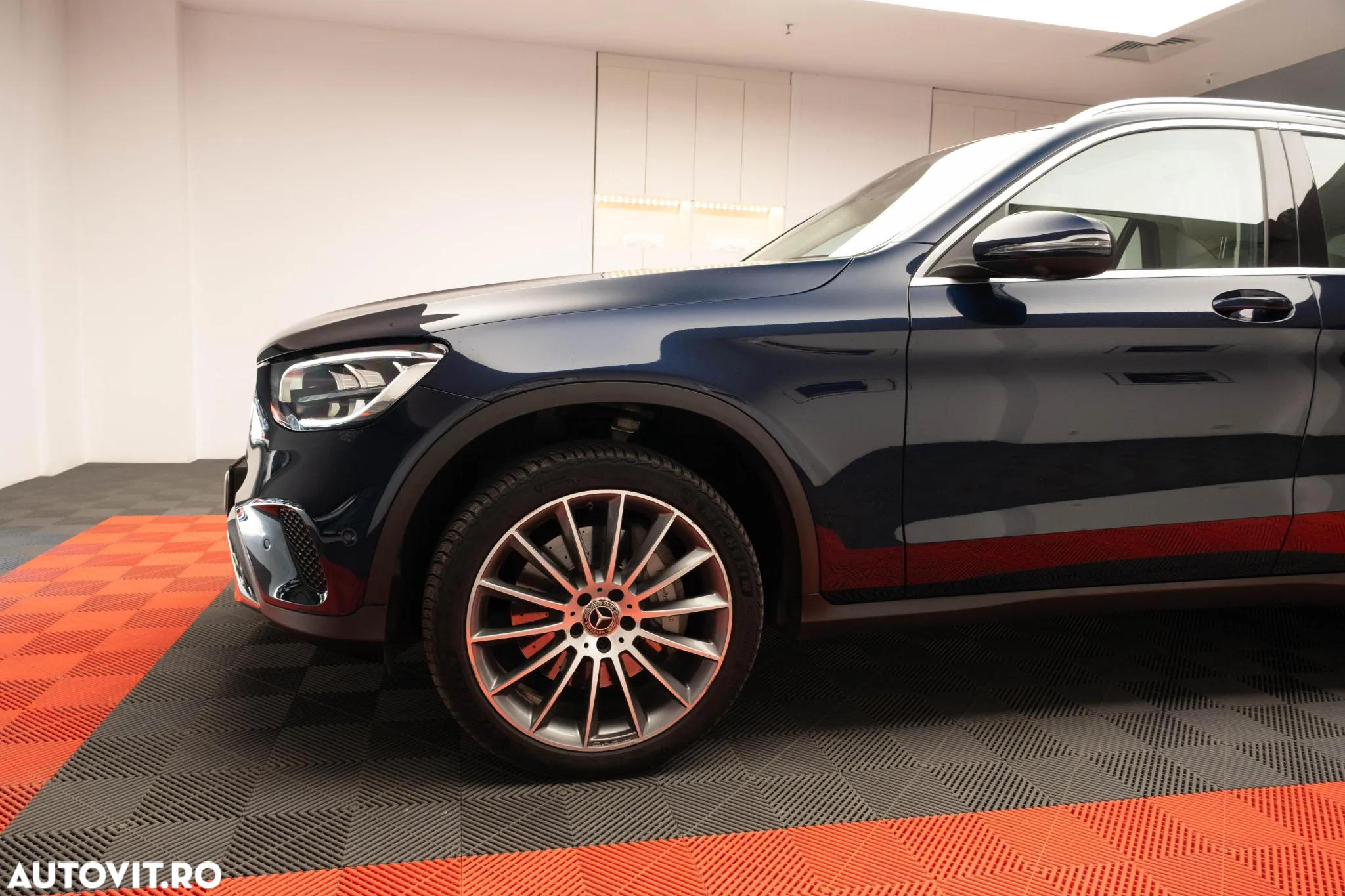 Mercedes-Benz GLC 300 e 4Matic 9G-TRONIC Exclusive - 7