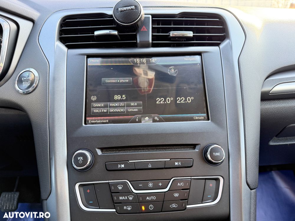 Ford Mondeo 2.0 TDCI ECOnetic Start-Stopp Titanium - 20