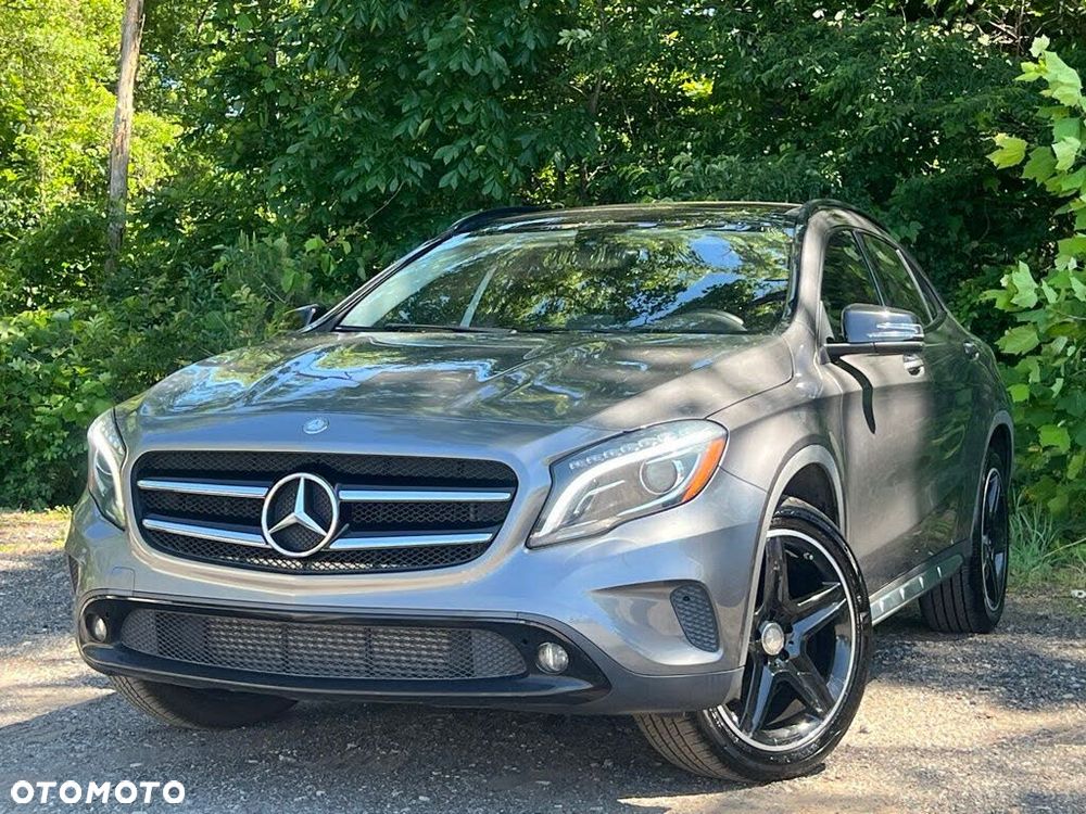 Mercedes-Benz GLA 250 7G-DCT UrbanStyle Edition - 1