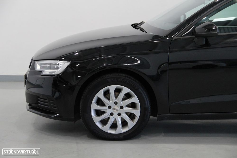 Audi A3 Sportback 1.0 TFSI design - 3