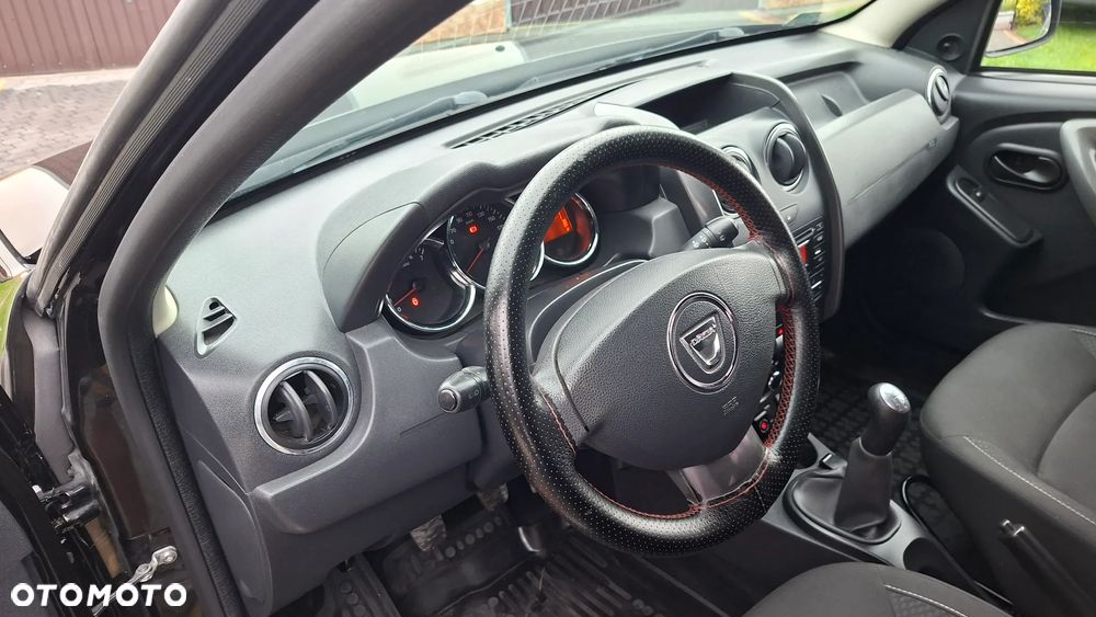 Dacia Duster SCe 115 4x2 Ambiance - 11