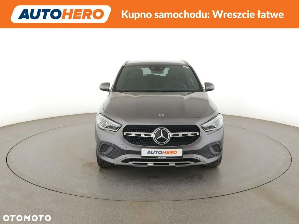 Mercedes-Benz GLA 250 e PHEV Progressive 8G-DCT - 12