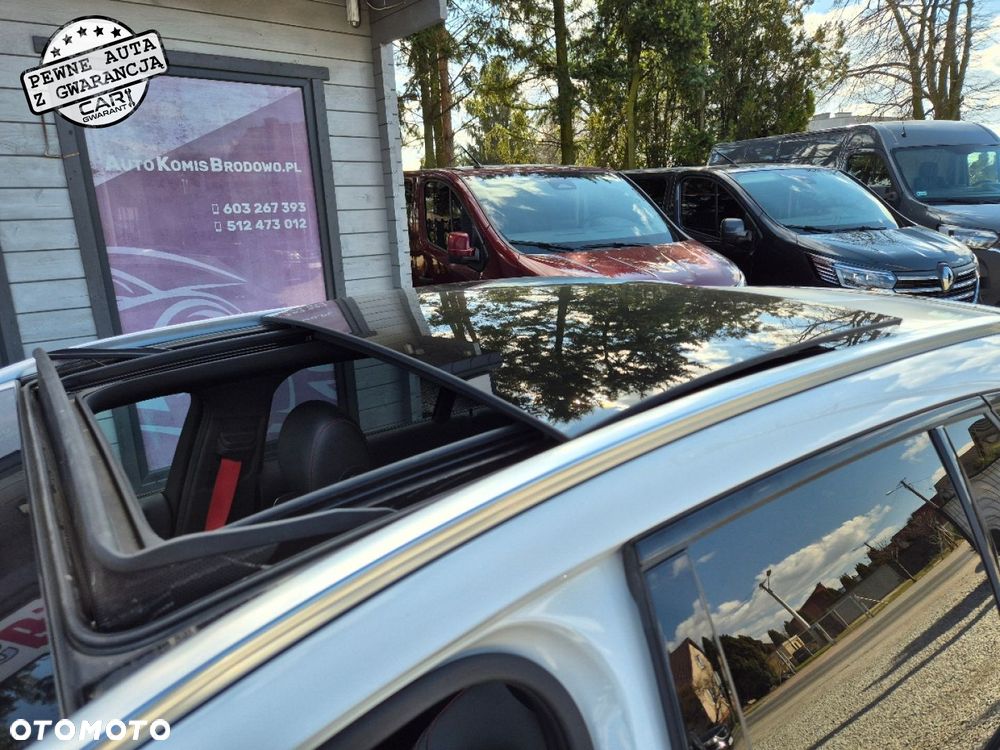 Mercedes-Benz Klasa C AMG 43 4-Matic - 21