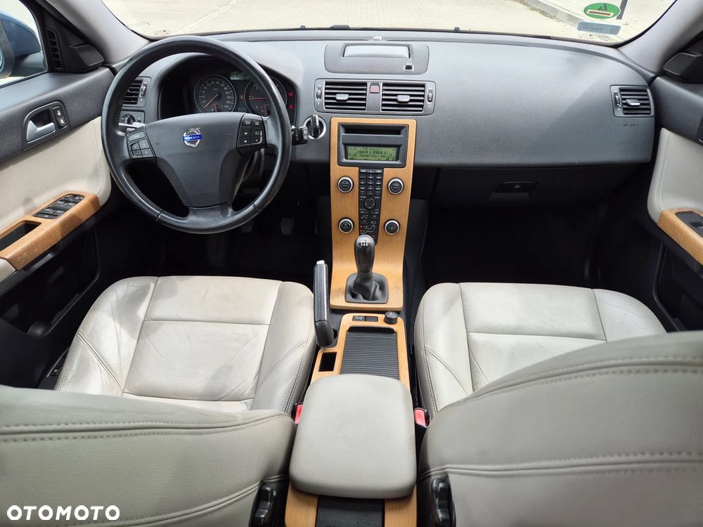 Volvo V50 1.6D Summum - 10