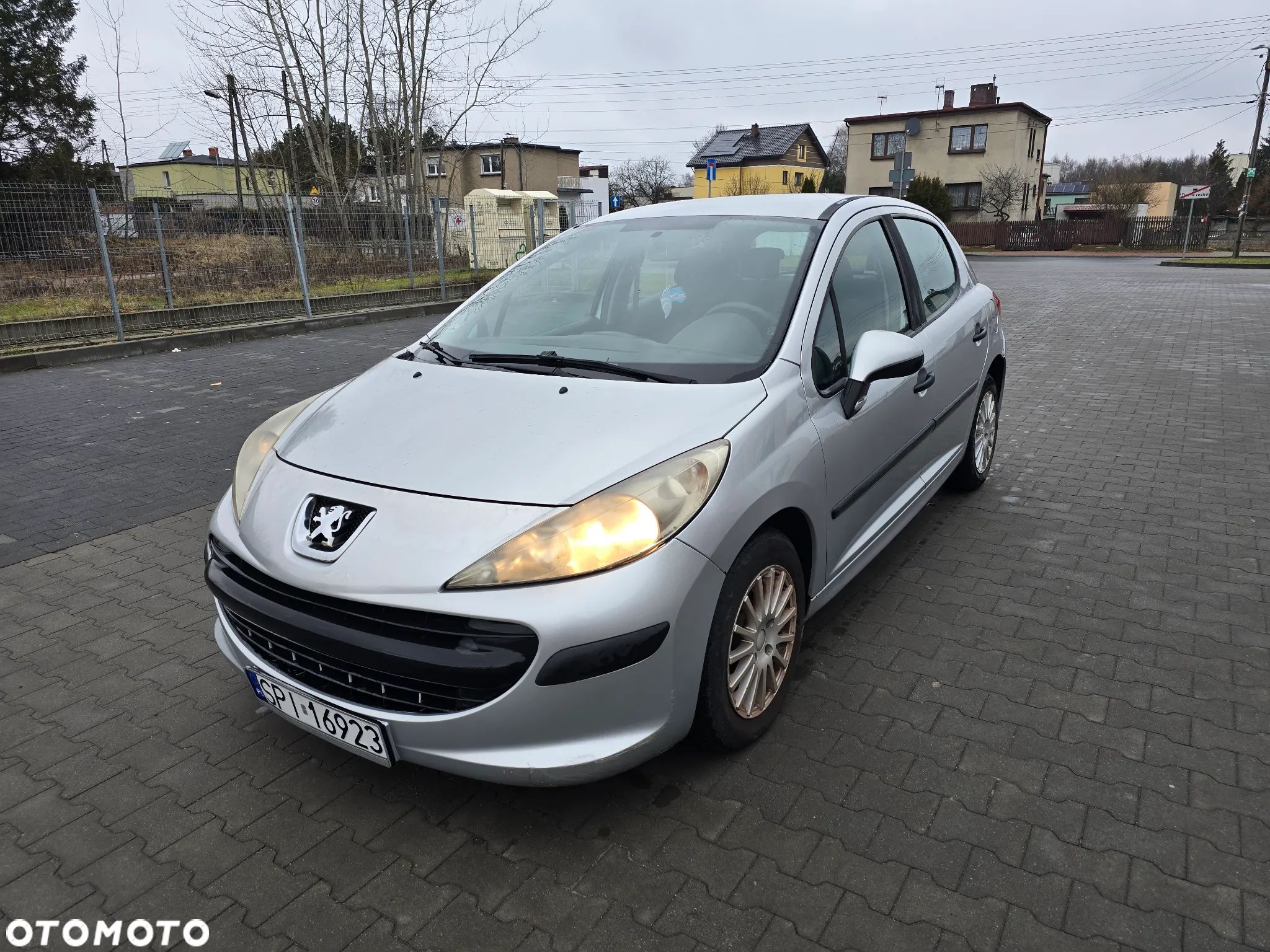 Peugeot 207 1.4 Presence - 1