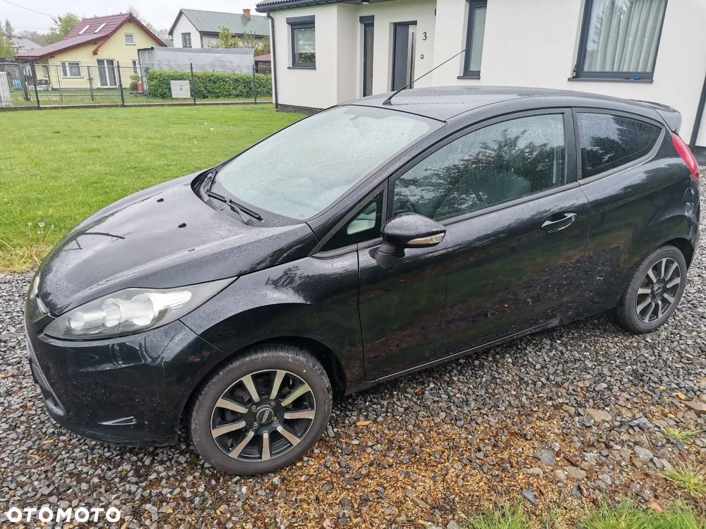 Ford Fiesta 1.6 TDCI Connection - 1