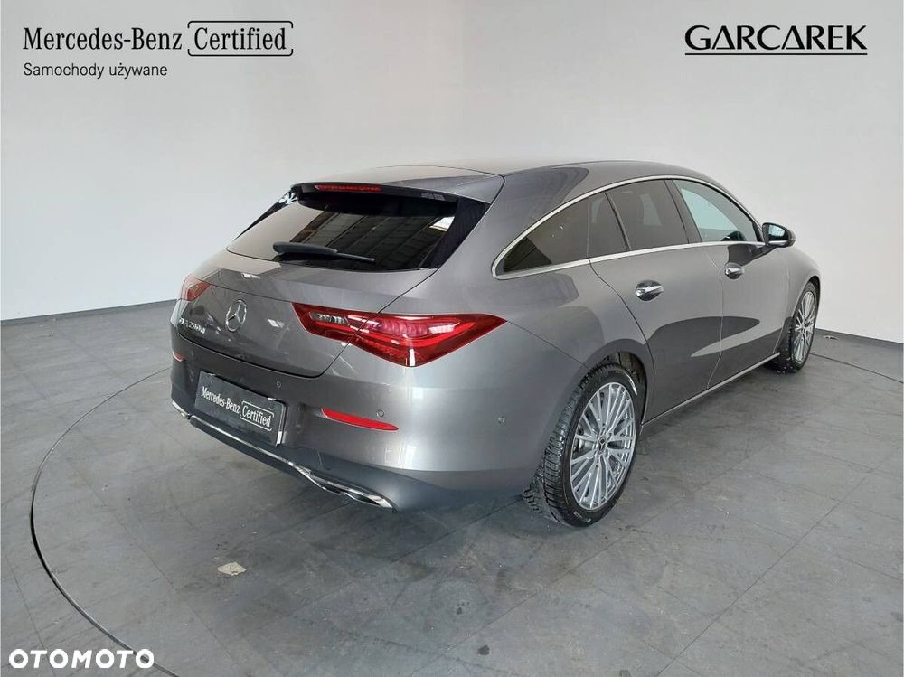 Mercedes-Benz CLA 200 d Progressive 8G-DCT - 5