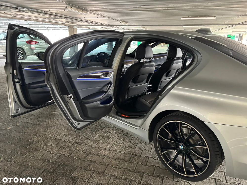 BMW Seria 5 530i Sport Line - 7