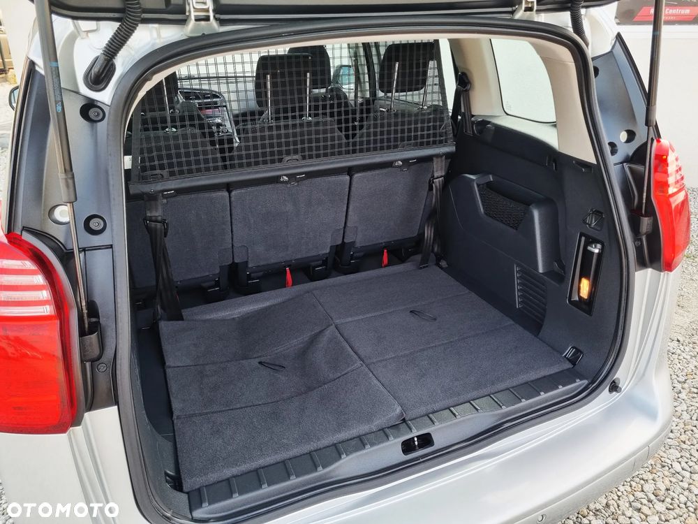 Peugeot 5008 1.6 HDi Premium - 15