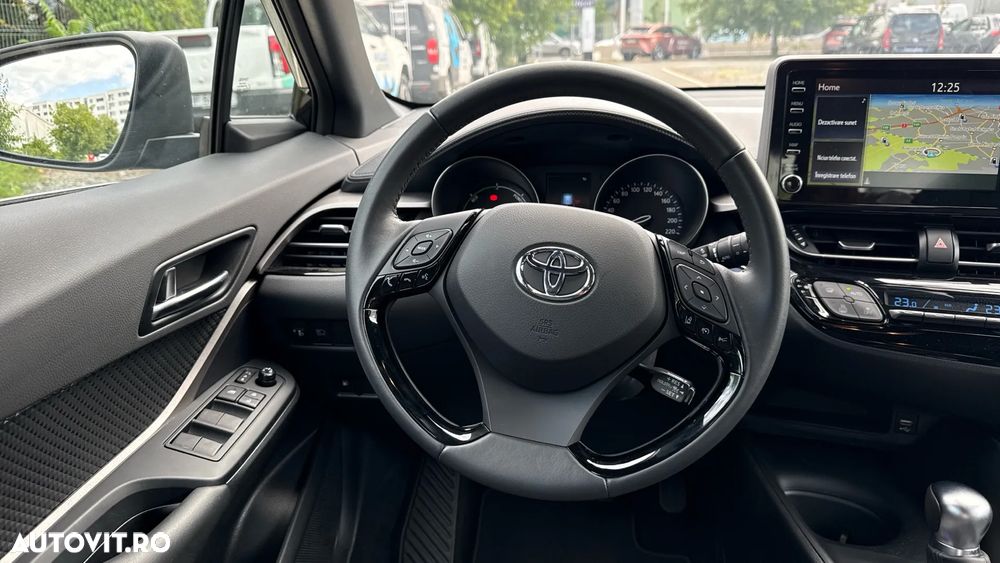 Toyota C-HR 1.8 HSD 122 CP 4x2 CVT Core - 17