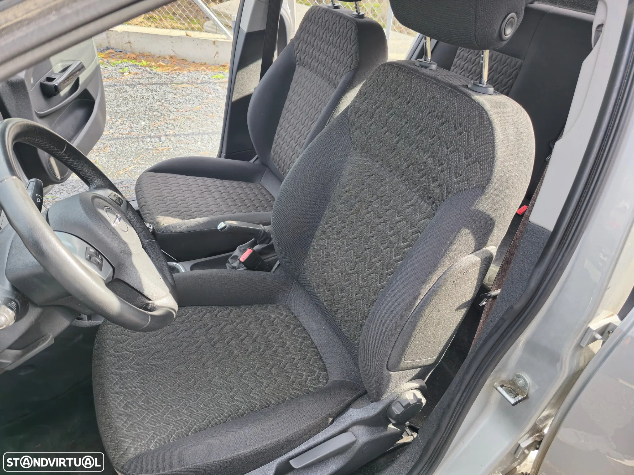 Opel Corsa 1.3 CDTI DPF Active - 20