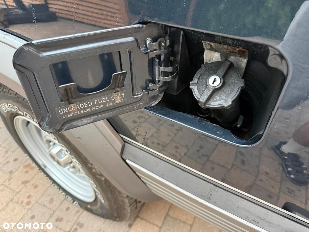Jeep Cherokee - 35