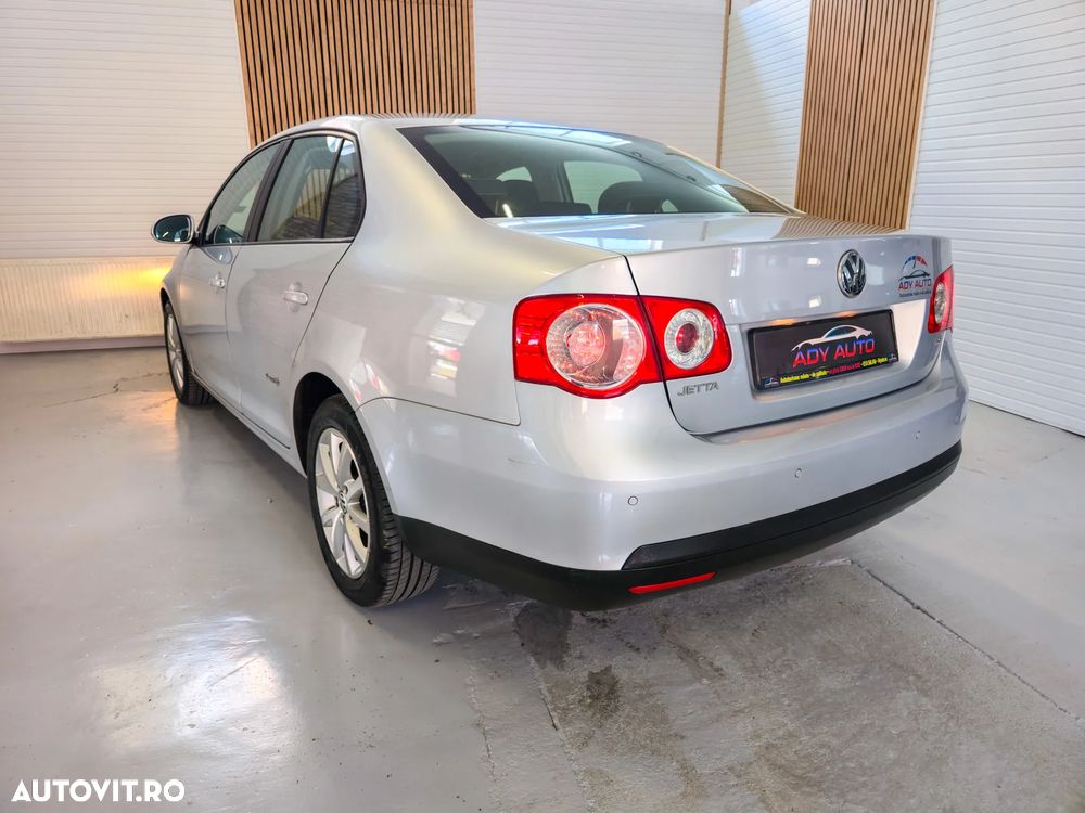 Volkswagen Jetta 1.4 TSI Freestyle - 4