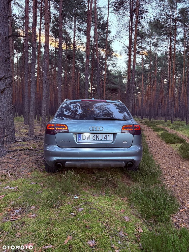 Audi A6 Allroad - 1