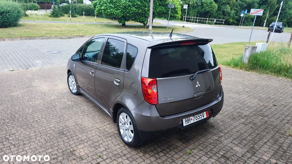 Mitsubishi Colt 1.3 Intense - 29
