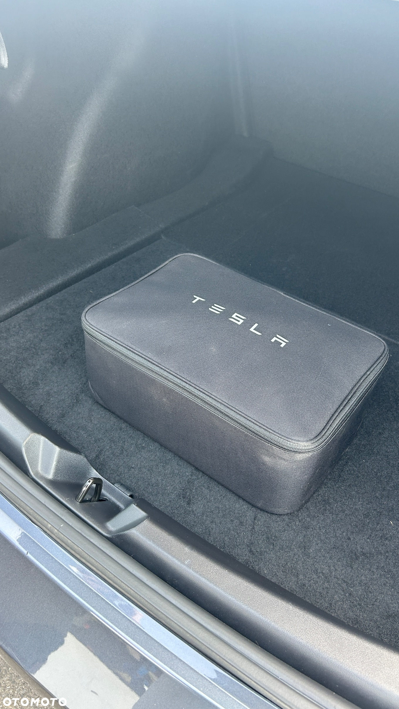 Tesla Model 3 Langstreckenbatterie Allradantrieb Dual Motor - 14