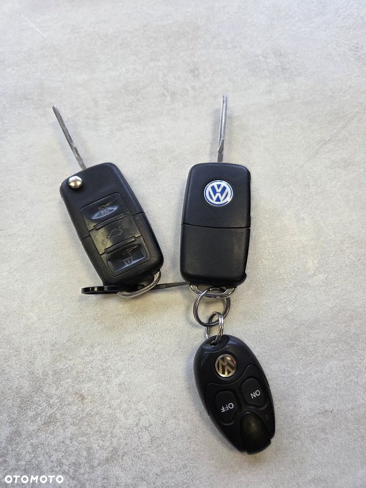 Volkswagen Golf 1.6 United - 19