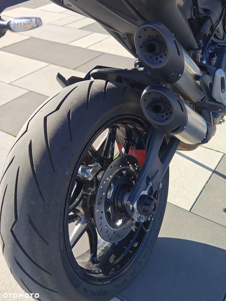 Ducati Monster - 7