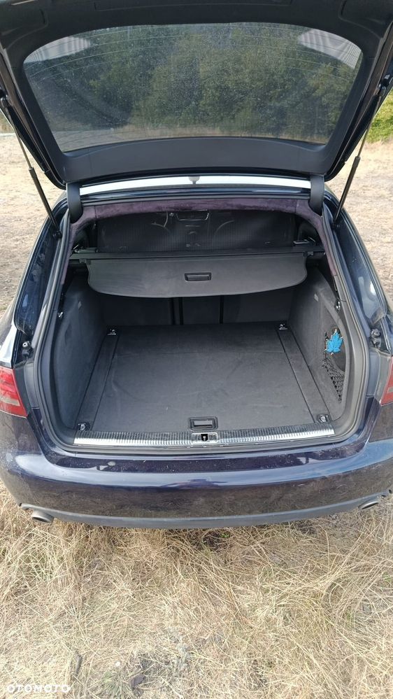 Audi A4 Avant 3.0 TDI Quattro S tronic - 12