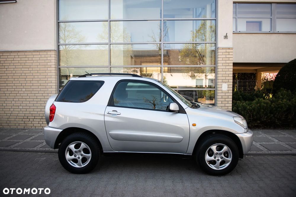 Toyota RAV4 - 12
