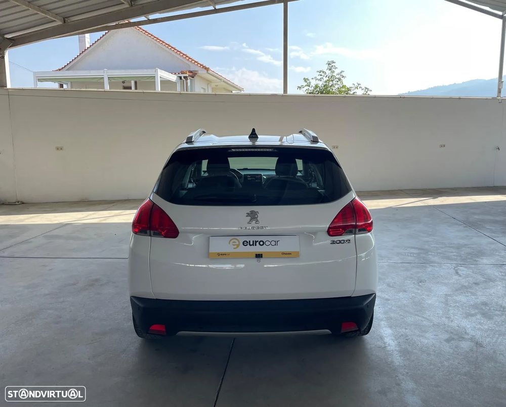 Peugeot 2008 1.2 VTi Access - 4