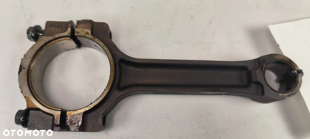 Korbowód 501 3847 GKN Cadillac Escalade 6.2  2007r. - 3