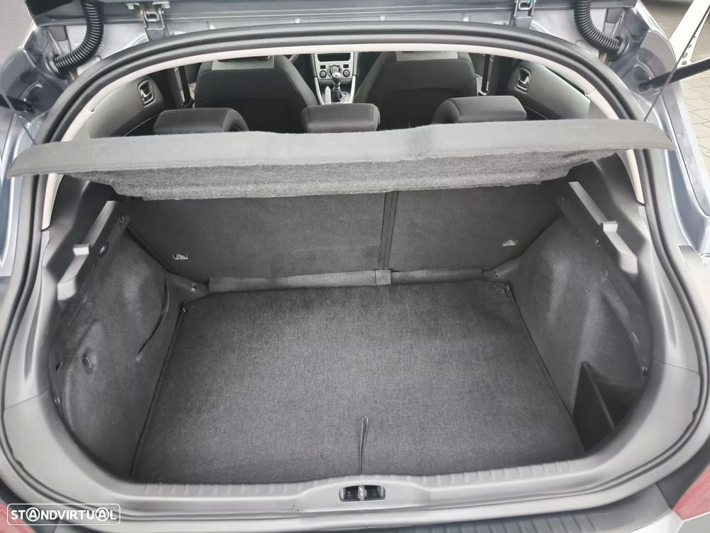 Peugeot 308 1.6 HDi Executive - 37