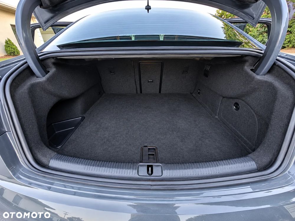 Audi A3 Limousine 2.0 TFSI quattro S tronic design - 28