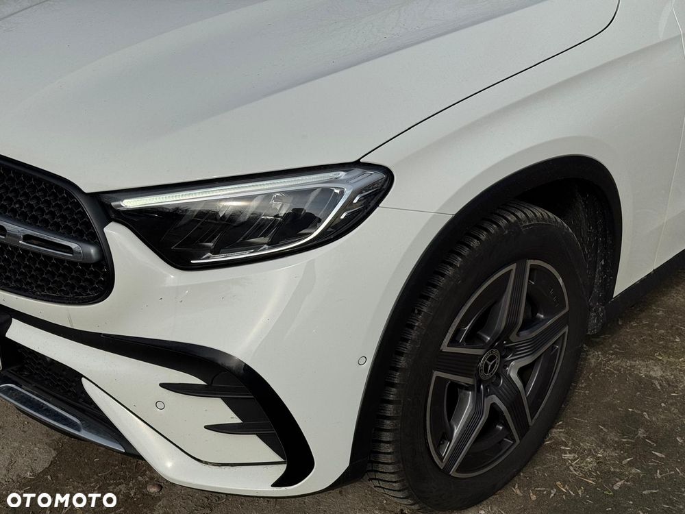 Mercedes-Benz GLC 220 d 4-Matic - 30