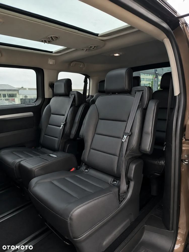 Toyota Proace Verso 2,0-l-D-4D L1 (7-Si.) Autm Executive - 3