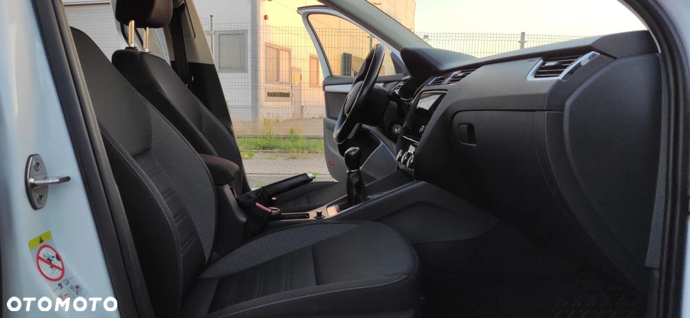 Skoda Octavia 1.5 TSI GPF ACT Style - 25
