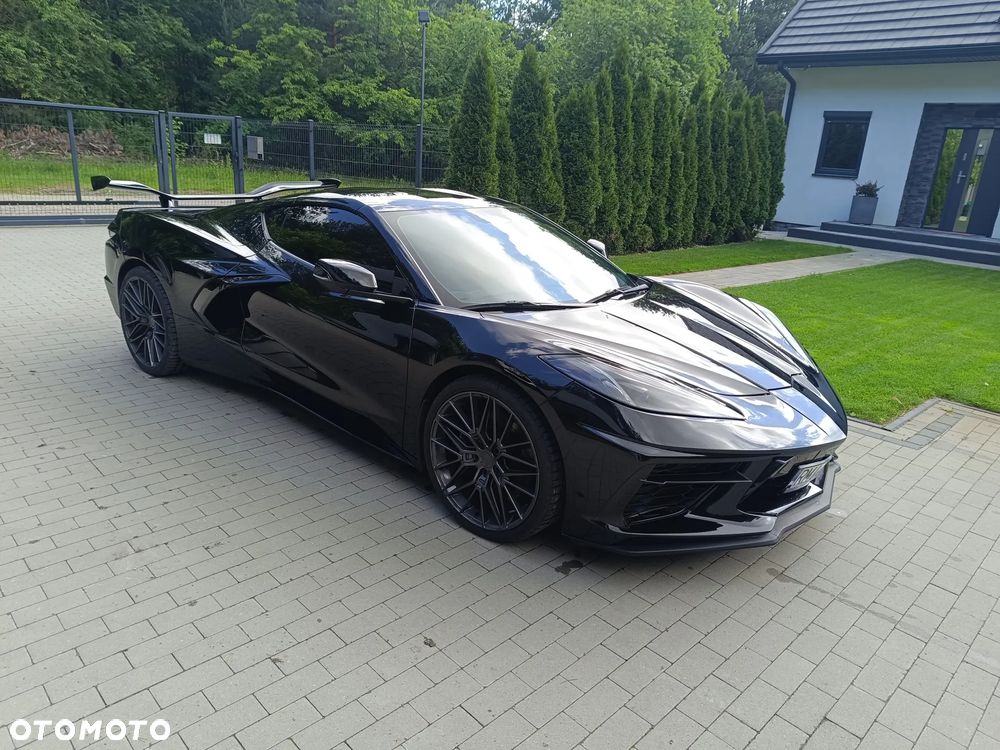 Chevrolet Corvette - 1