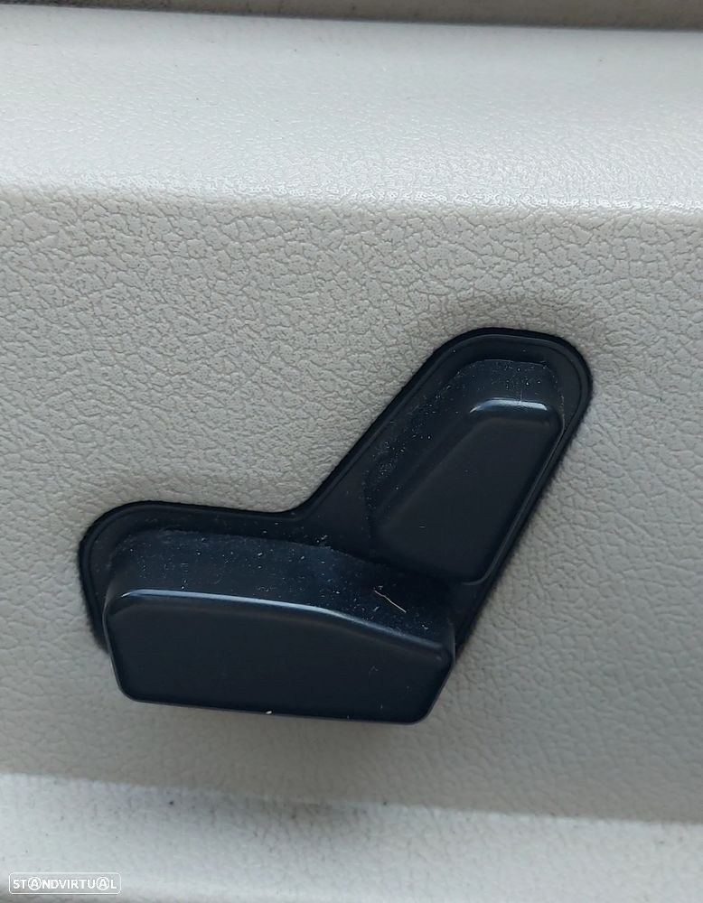 Chrysler 300 C 3.0 CRD - 19