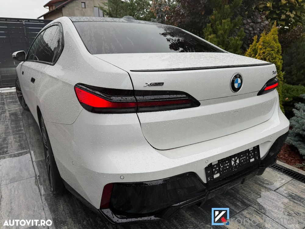 BMW Seria 7 740d xDrive MHEV - 3