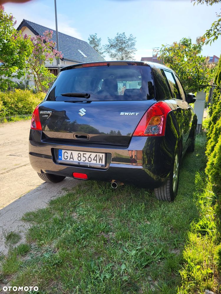 Suzuki Swift - 21