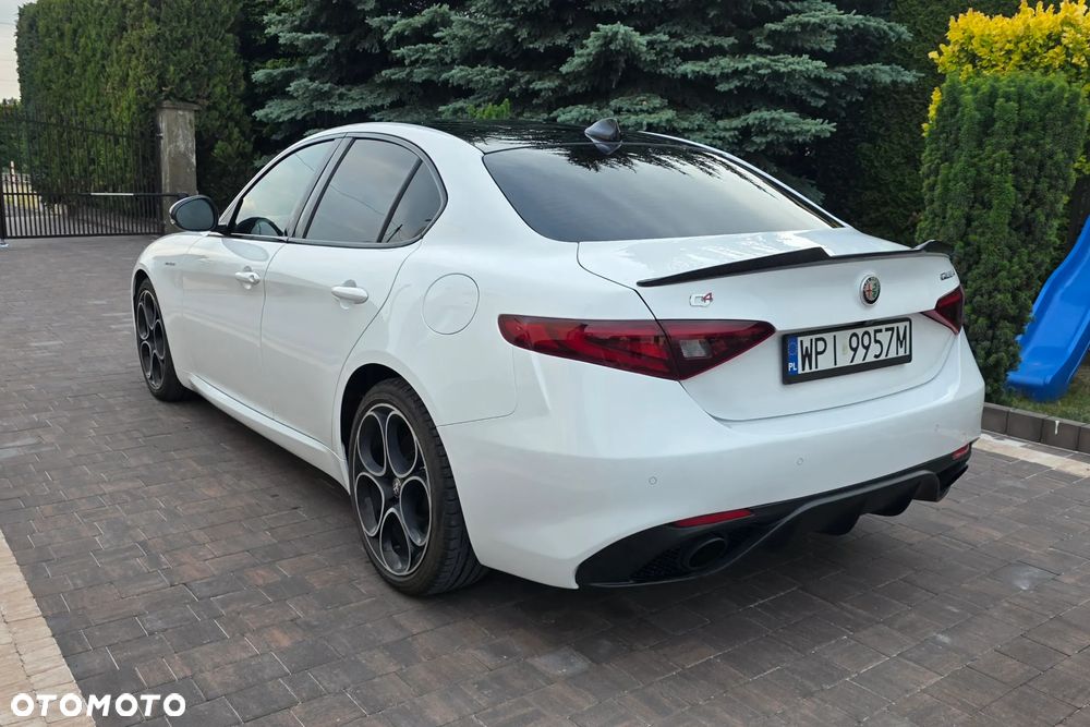 Alfa Romeo Giulia 2.0 Turbo Veloce Q4 - 18