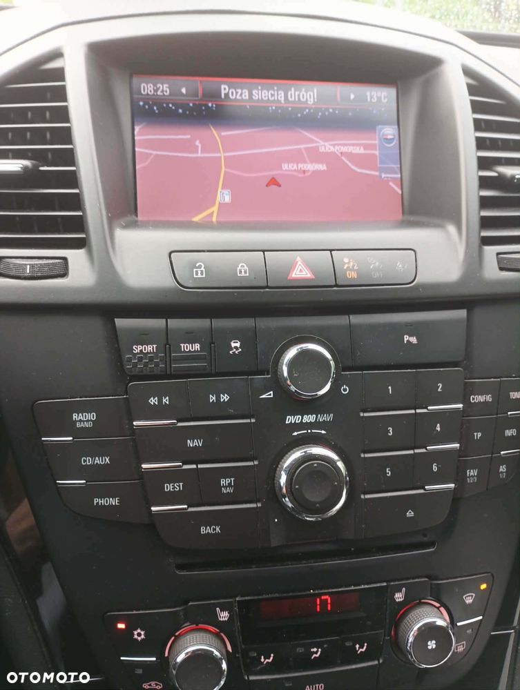 Opel Insignia 2.0 CDTI - 11