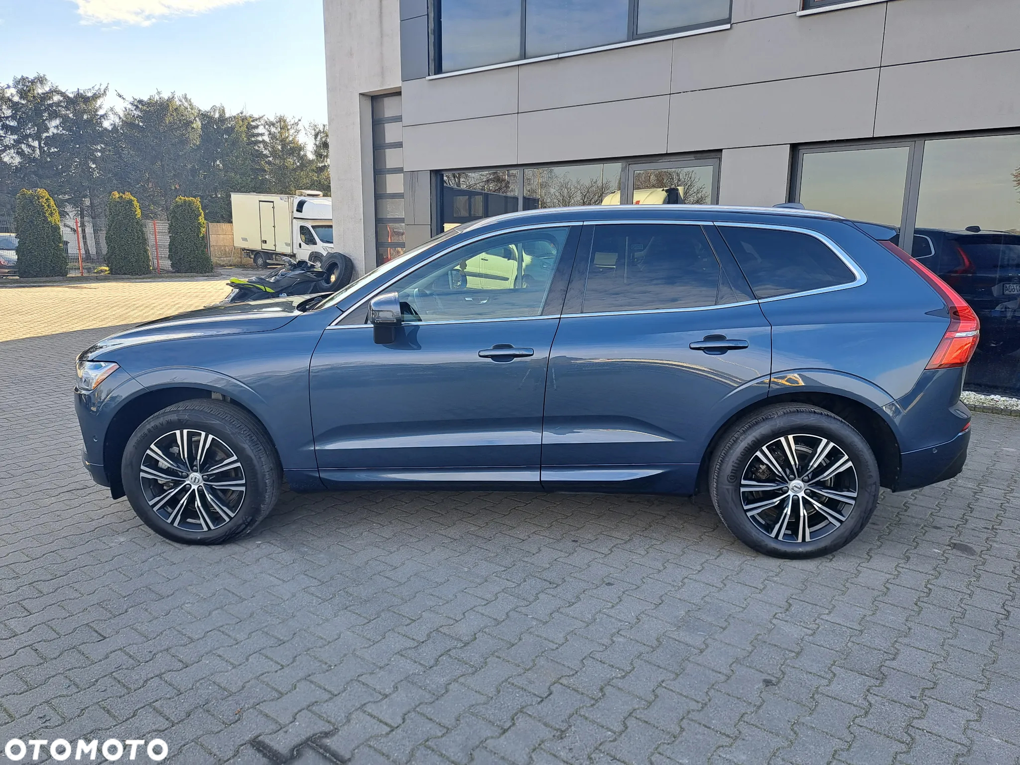 Volvo XC 60 T6 AWD Geartronic Momentum - 8
