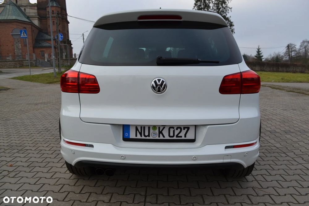 Volkswagen Tiguan 2.0 TDI Perfectline R-Style - 6