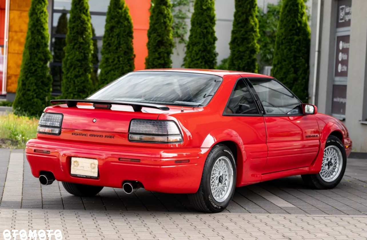 Pontiac Grand-Prix SE - 9