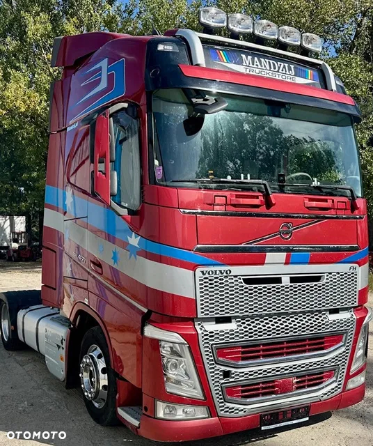 Volvo FH4 460 GLOB XL I-SHIFT SPOJLERY KLIMA WEBASTO ALUFELGI XENONY SKÓRA 2xALUTANK LODÓWKA 960000km EURO 6 2016r ŁADNY - 2