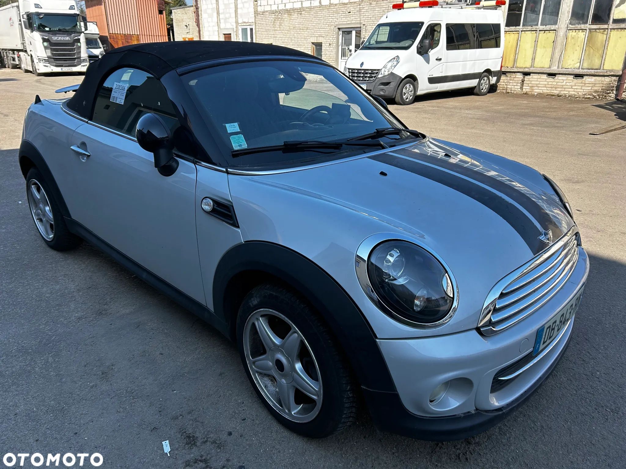 MINI Cooper Cabrio - 1