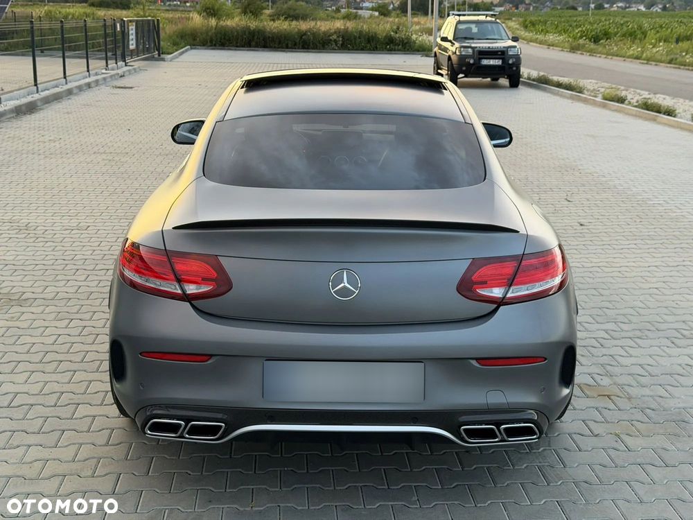 Mercedes-Benz Klasa C AMG 63 S AMG Speedshift 7G-MCT - 4