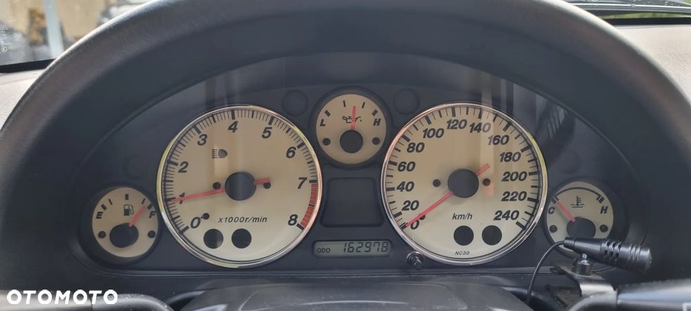 Mazda MX-5 - 16